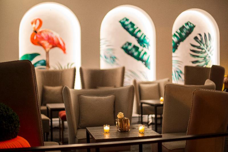 Padam Boutique Hotel Tirana Bagian luar foto